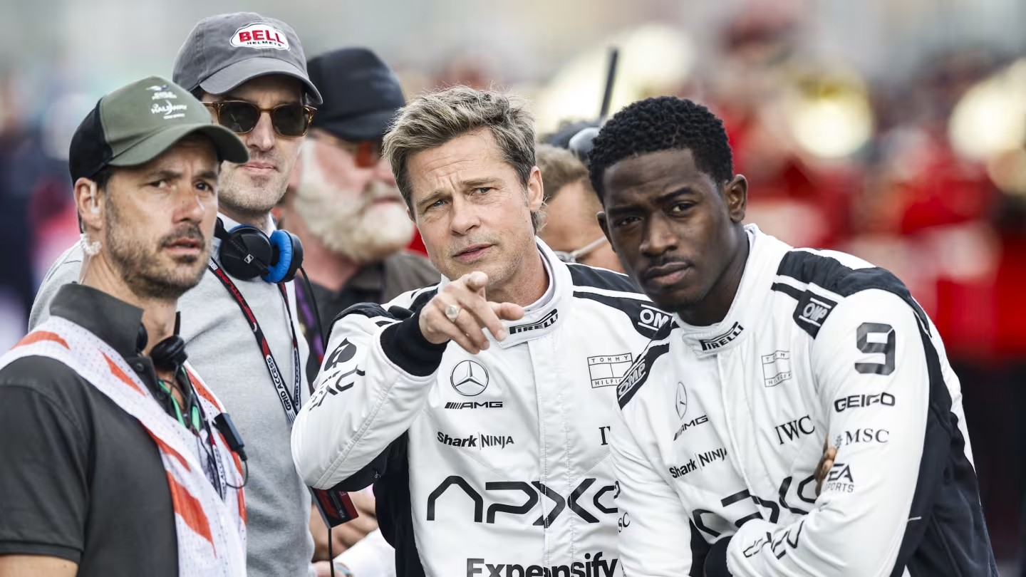 F1 chega à Apple TV+ em 2025 com Brad Pitt como protagonista post image